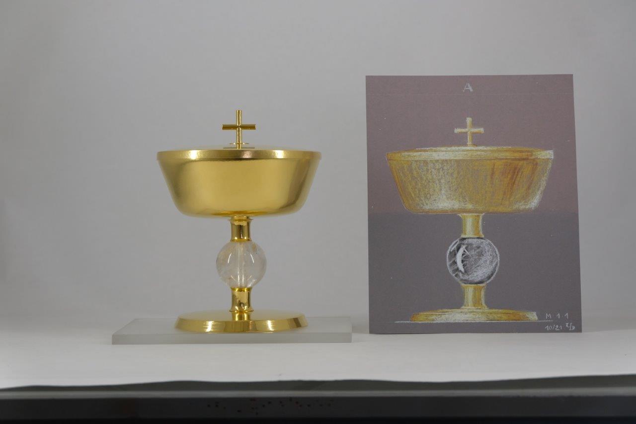 Ciborium-Neugestaltung-Kreuz-Bergkristall-Nodus-Kreuz