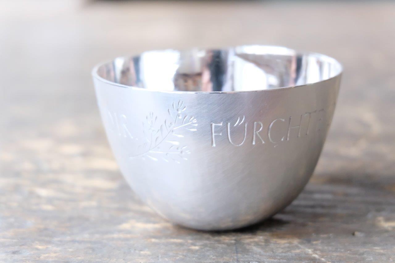 Taufbecher-Olivenzweig-NEU (12) Taufbecher, Tombak, versilbert